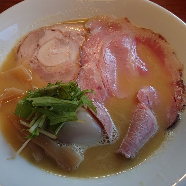 「鶏白湯カレーら～めん850円、定食200円。」@風見鶏の写真