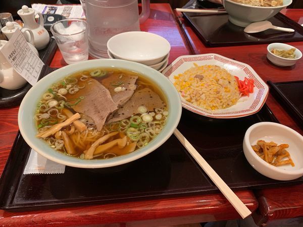 「牛タンラーメン チャーハンセット」@中嘉屋食堂 麺飯甜 仙台駅構内店の写真