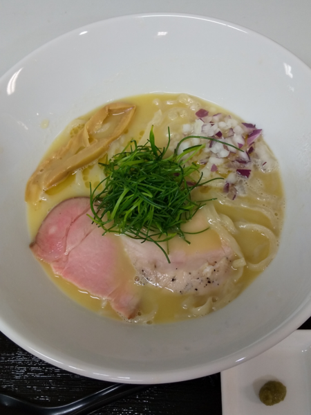 「埼玉県産軍鶏の濃厚中華そば979円」@中華そば輝羅 from SR7 埼玉フードフェスティバルの写真