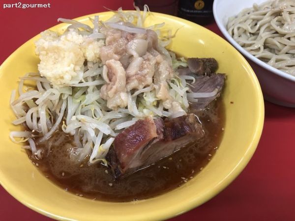 「つけ麺(ゴマ油)+タマネギ 「ニンニクアブラ」(900円)」@ラーメン二郎 茨城守谷店の写真