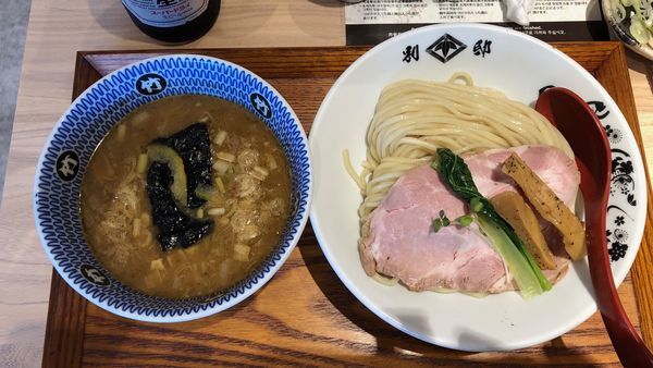 「あっさり鶏豚骨つけ麺」@別邸たけ井 なんばラーメン一座店の写真