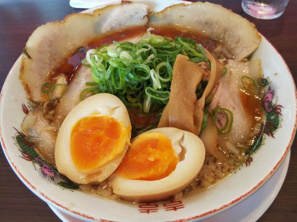 「チャーシュー麺　＋味玉：サービス券」@豪堅ラーメンの写真