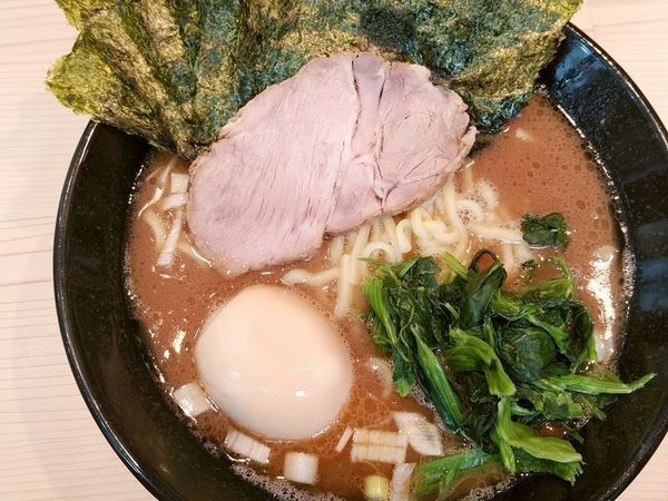 「ラーメン＋のり増し＋半熟味玉」@麺家 千祥の写真