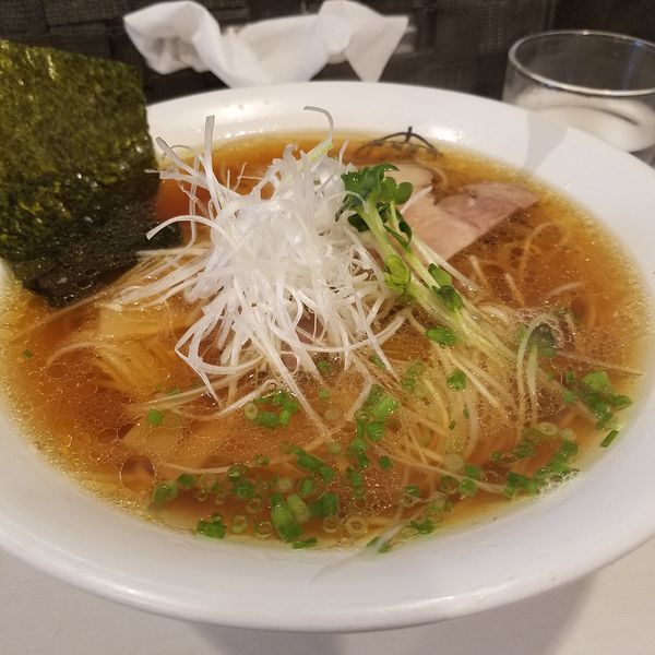 「あっさり　醤油」@麺屋 侍の写真