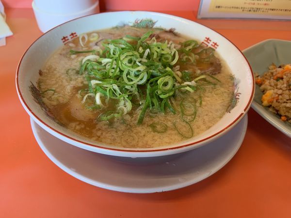 「ラーメン並700焼き飯並450」@山さんラーメンの写真