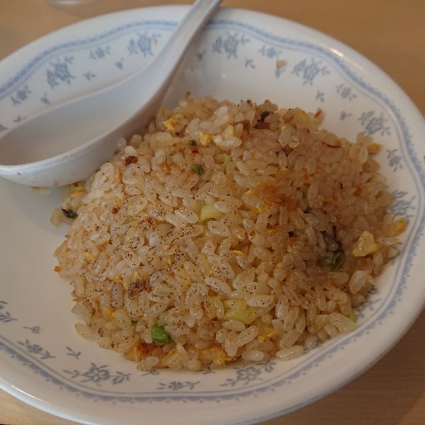 「中華そば、半チャーハン850円」@中華そば 速水の写真