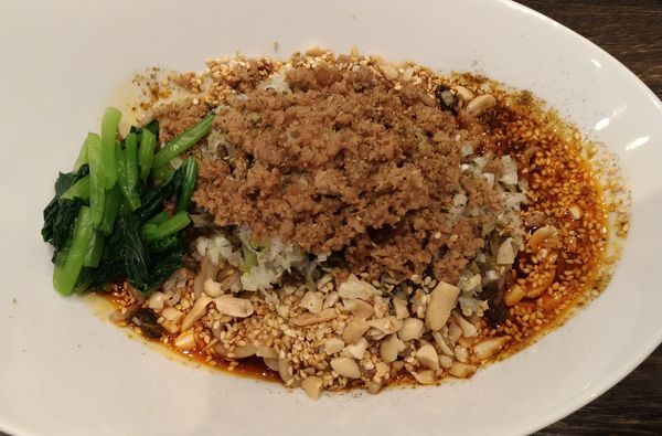 「汁無し担々麺」@雲林坊 日本橋室町店の写真