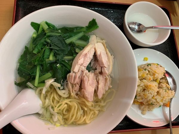 「蒸し鶏肉麺セット」@中華料理 美膳房の写真