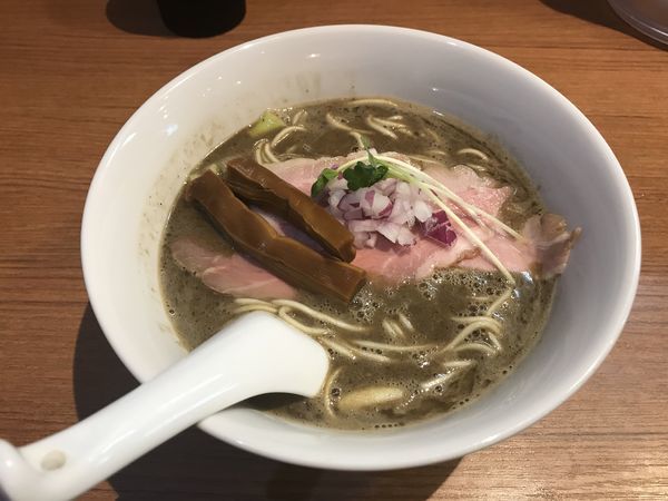 「（限定）烏賊煮干そば」@鶏そば 煮干そば 花山の写真