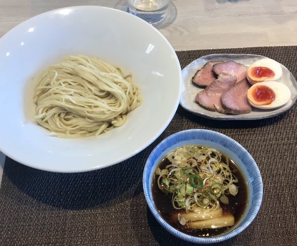 「【限定】特製鶏魚貝の淡麗つけ麺」@宍道湖しじみ中華蕎麦 琥珀 東京本店の写真
