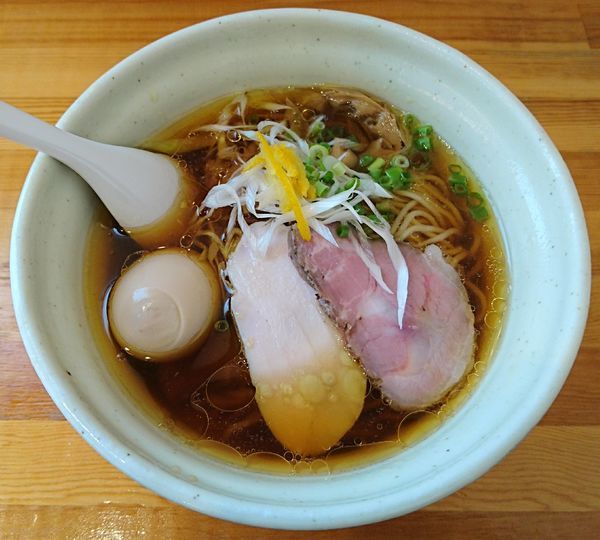 「鶏淡麗らーめん 味玉しょうゆ味」@麺堂HOMEの写真
