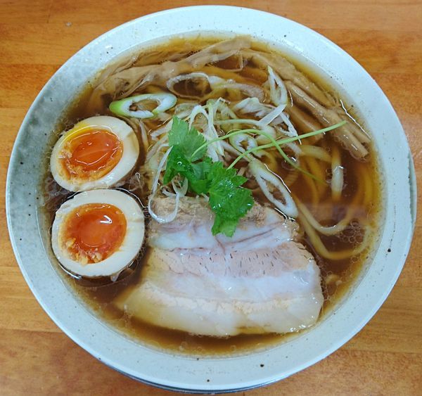 「中華そば(醤油)＋味玉」@栃木中華そば 神志の写真