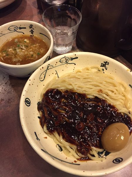 「濃厚味玉黒つけ麺 ¥1050」@麺屋武蔵 武骨外伝の写真