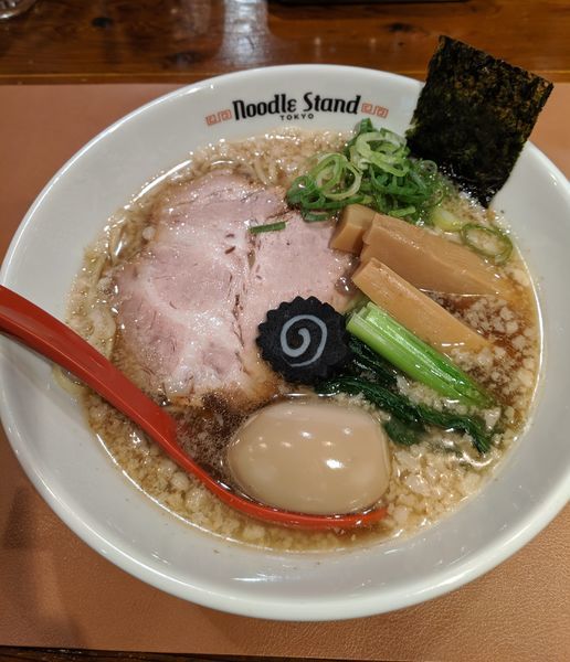 「背脂味玉煮干ラーメン(醤油) 950円」@Noodle Stand Tokyoの写真