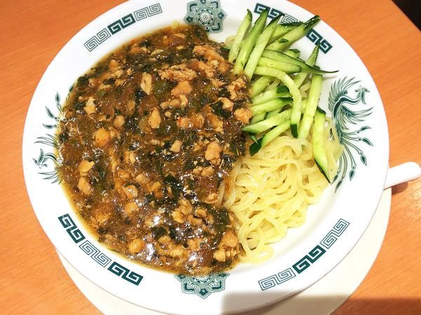 「【期間限定】ガパオ汁なし麺　590円」@日高屋 赤羽東口店の写真