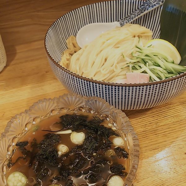 「【限定】冷やし煮干しと鶏のつけそば」@中華そば きなりの写真