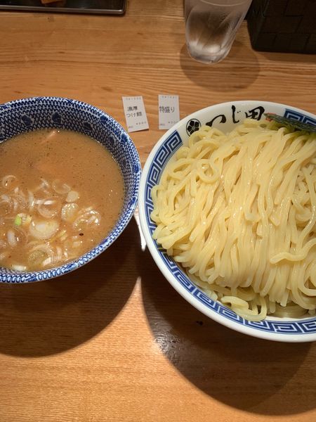「濃厚つけ麺特盛」@つじ田 日本橋八重洲店の写真