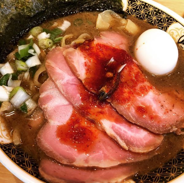 「特製すごい煮干しラーメン」@すごい煮干ラーメン凪 新宿ゴールデン街店 別館の写真