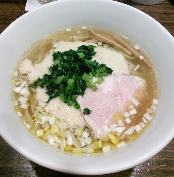 「【限定】梅の山かけ冷やし塩らぁめん　９００円」@櫻井中華そば店の写真