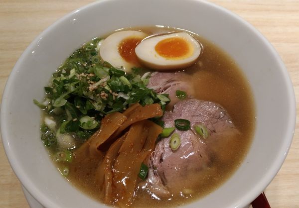 「えいちつー麺」@麺や えいちつーの写真