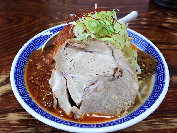 「マグマふじ麺（一辛）￥810」@景勝軒 栃木平柳町店の写真