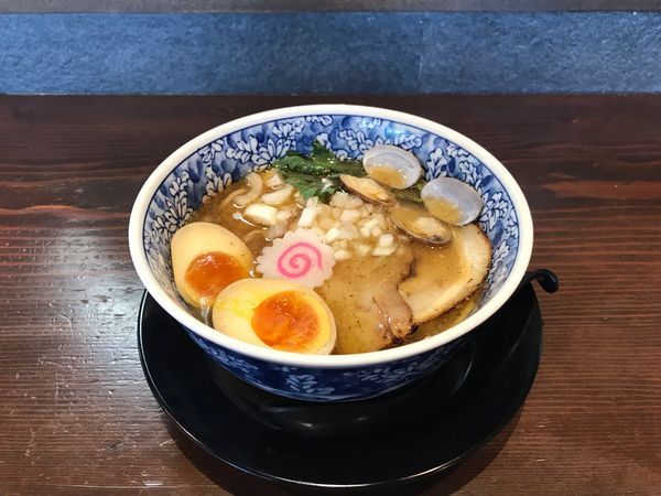「アジニボシソバ味玉あり＋和え玉」@無添加ラーメン専門 だしと麺の写真