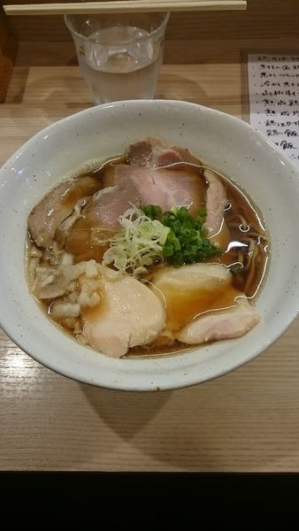 「煮干ﾌﾞﾗｯｸ鶏そば」@麺処 鶏谷の写真