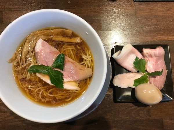 「特製中華そば」@麺道 麒麟児の写真