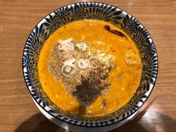 「白ごまタンタン麺」@紅虎餃子房 モラージュカシワ店の写真