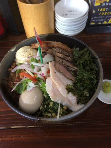 「ザ・まぜそば1080円」@餃子の並商 都賀店の写真