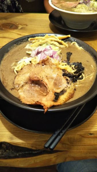 「極濃豚骨ラーメン」@一望の写真