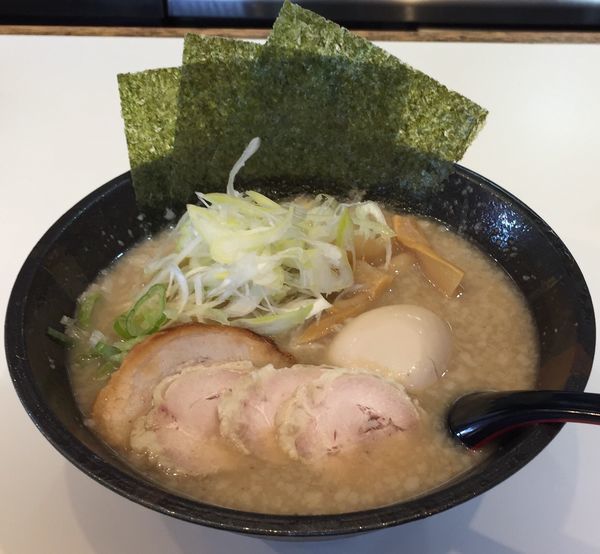 「こってり(醤油)＋特製壱」@麺匠 風流の写真