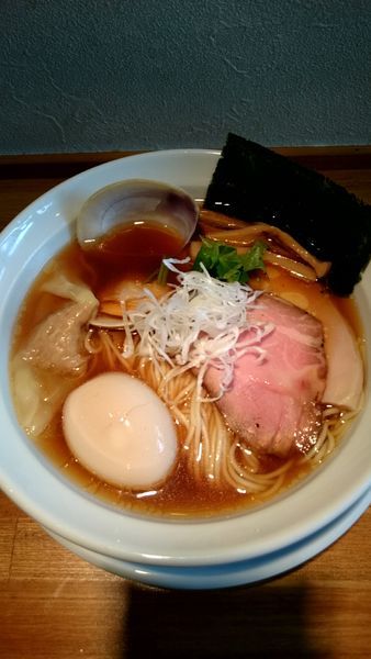 「あさりと蛤の貝だしそば  840円」@らーめん専門 うしおととりの写真