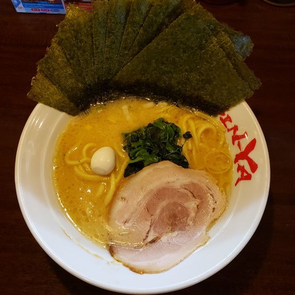 「ラーメンのり増し」@吟家 誉田店の写真