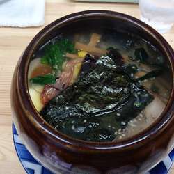 壷塩ラーメン大盛り極太麺