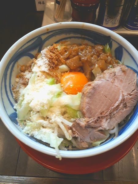 「(裏そば)汁なしまぜそば(大盛)950円+お酒色々～」@まるふじ食堂の写真