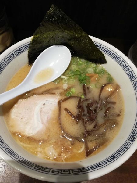 「ラーメン」@熊本ラーメン ひごもんず neo 三鷹の写真