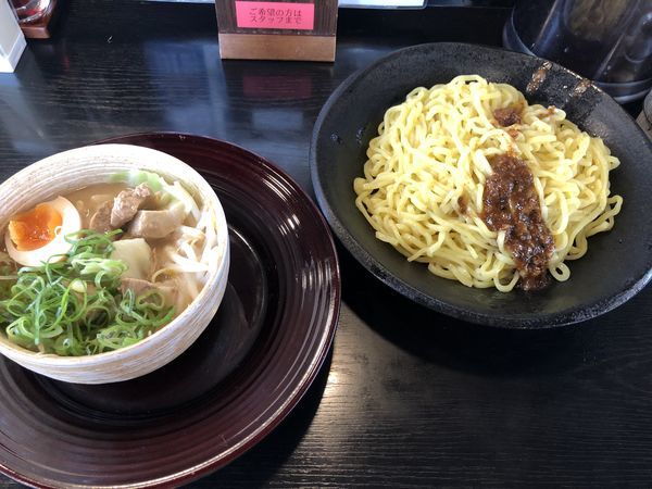 「たれ味噌つけ麺（大盛り）」@ハルピン味噌らーめん 雷蔵の写真