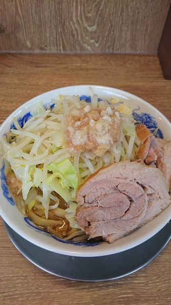 「ラーメン、豚一枚」@ジャンクガレッジ しらこばと公園前店の写真