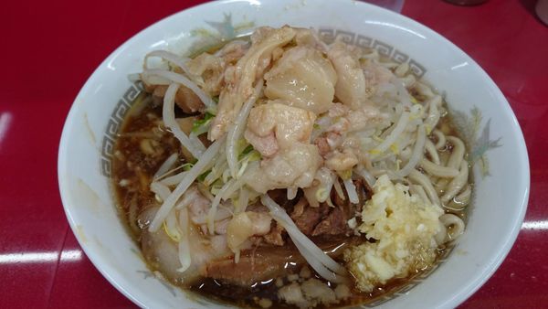 「小豚入り」@ラーメン二郎 越谷店の写真