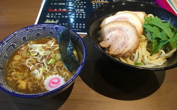 「つけ麺  中盛り 250g 800円」@RAMEN Wingの写真