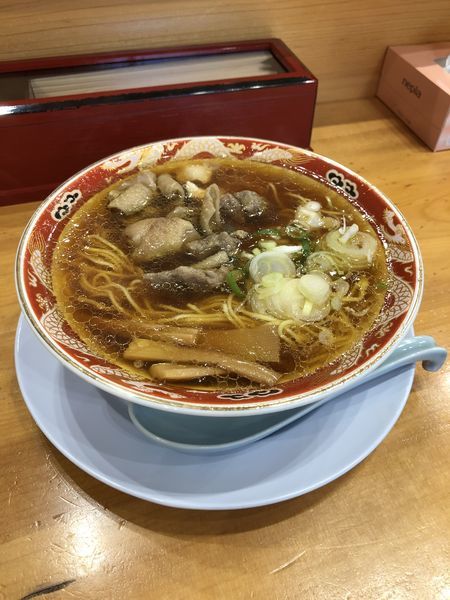 「地鶏ラーメン」@らーめん秋田 ひない軒の写真