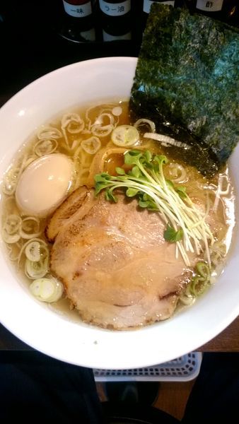 「塩らーめん   730円」@麺や まる喜の写真