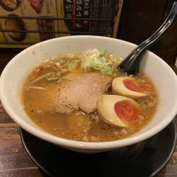 跳満ラーメン750
