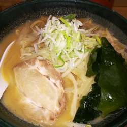 札幌みそラーメン(730円)