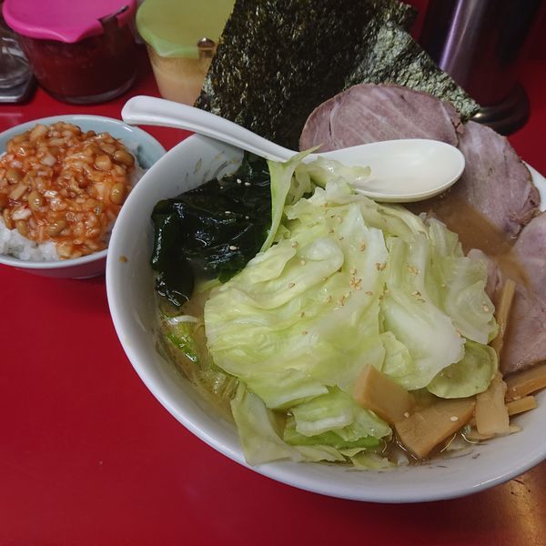 「醤油キャベツら~めん700円、半ライス150円」@さつまっ子 下新城店の写真