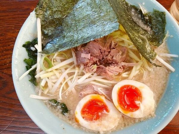 「ネギラーメン＋味付玉子」@ラーメンショップ 牛久結束店の写真
