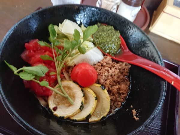 「限定 オマール海老のまぜそば 900円、追い飯 100円」@南部屋 路ばたの写真