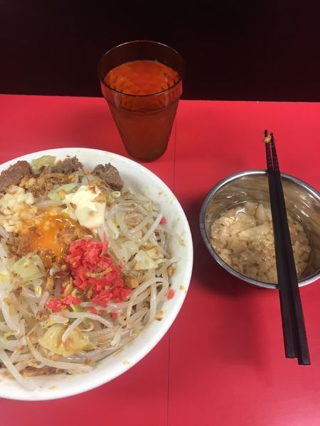 「冷やし汁なし」@ラーメンハイキックの写真