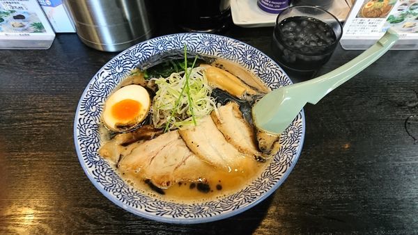 「ちゃーしゅーめん(にんにく油)」@麺屋 青山 本店の写真